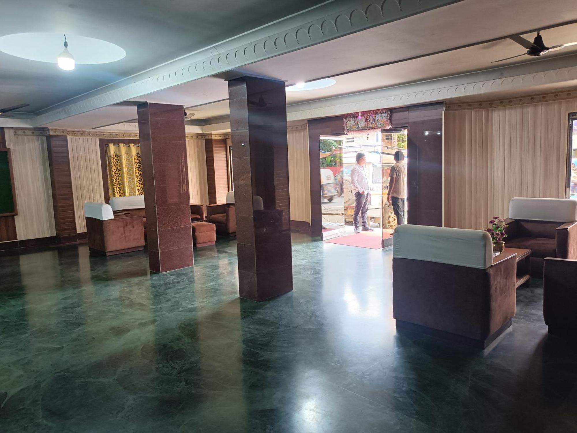 Hotel Sudakshina By Roh Silchar Exteriör bild